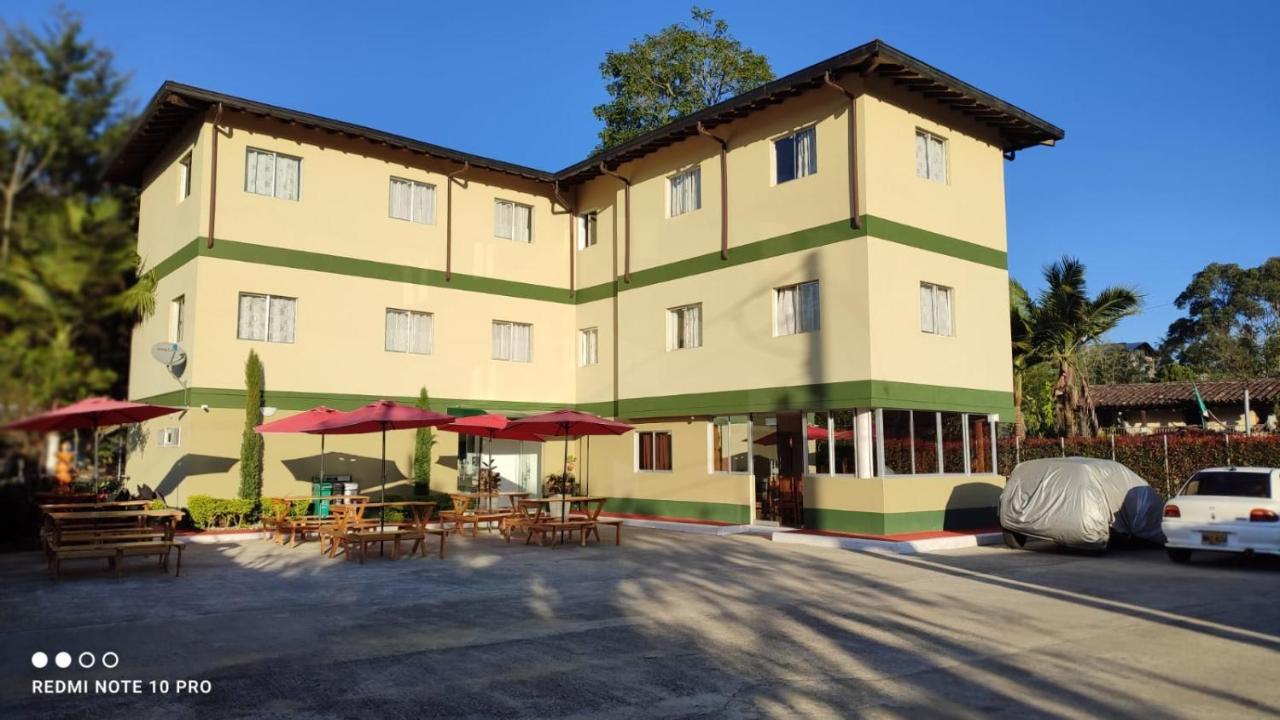 Finca Hotel Zona Franca Ріонегро Екстер'єр фото